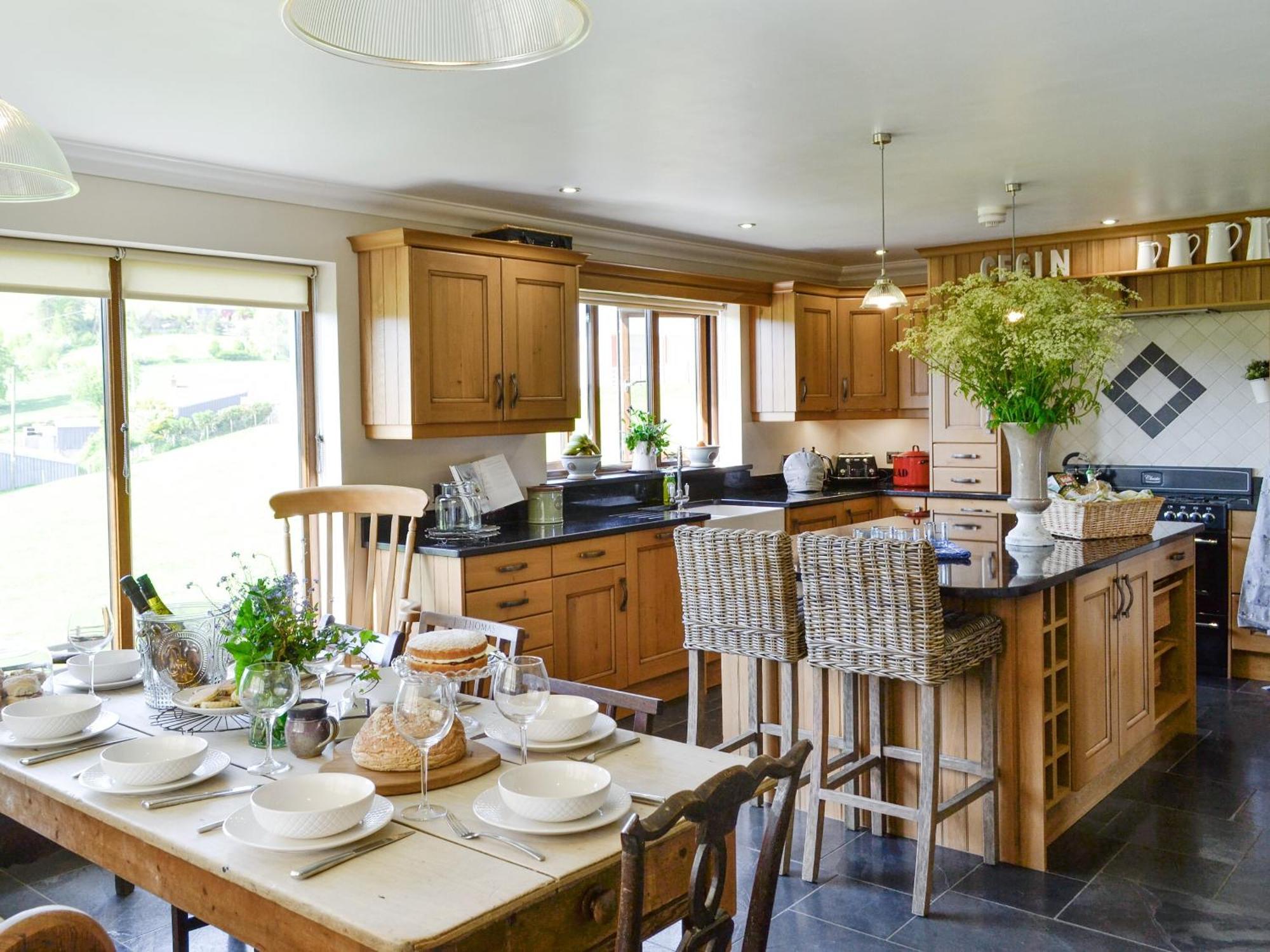 Maes Y Bryn Farmhouse Llanwrda 외부 사진